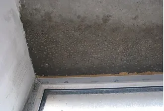 фото: конденсат после утепления балкона