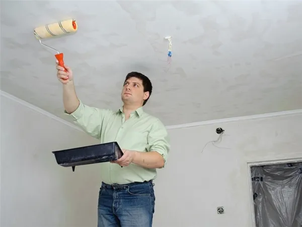 Как делают натяжные потолки в комнате: необходимые инструменты, пошаговая инструкция к монтажу, фото. Как делают натяжные потолки. 3