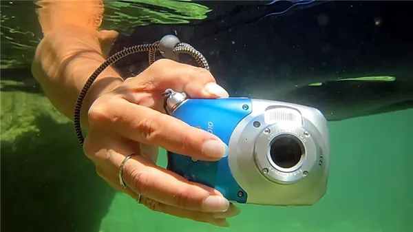 Лучшие камеры для подводной съемки на 2023 год. Экшн камера для подводной съемки какую купить. 4