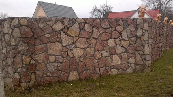 Как построить забор из камня максимально дёшево и на века. Как сделать каменный забор. 5