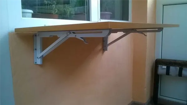 Откидной столик на балкон своими руками. Как сделать откидной столик на балконе. 10