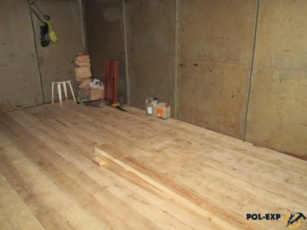 Монтаж деревянного пола в гараже: как настелить и чем покрасить. Чем покрыть деревянный пол в гараже. 2