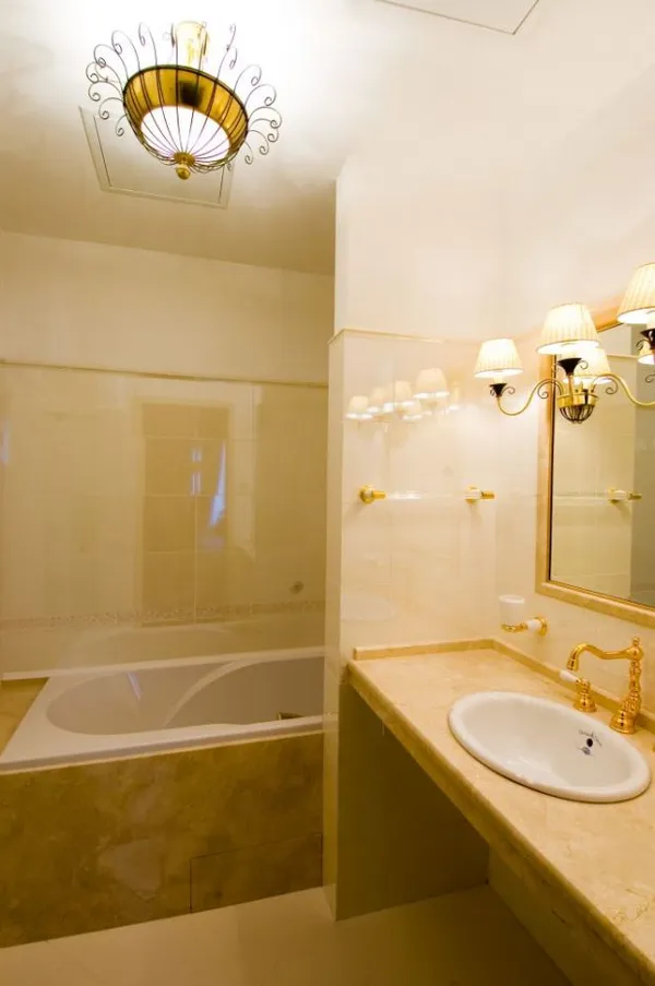 Что лучше: душевая кабина или ванна. Что лучше ванна или душевая кабина в квартире. 9