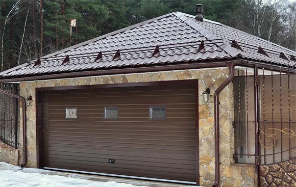 как построить двускатную крышу для гаража
