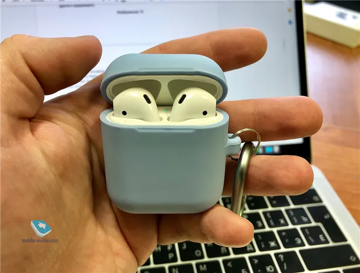 10 аксессуаров для AirPods