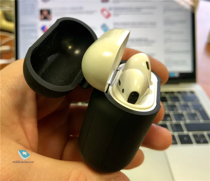 10 аксессуаров для AirPods