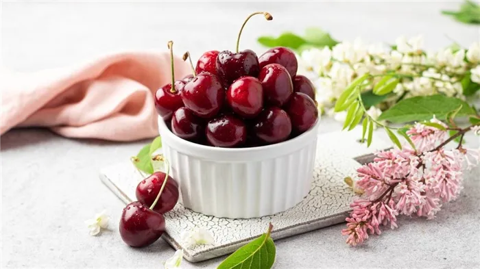 Чем вишня отличается от черешни 4